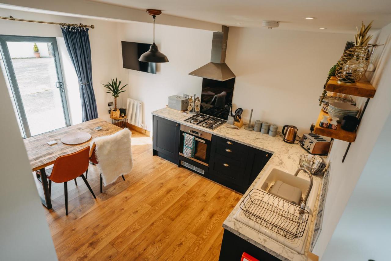 The Little Cottage By Truabode Holiday Lets & Short Lets Newquay - Parking, Wifi & Pet Friendly Brauneberg Quarto foto